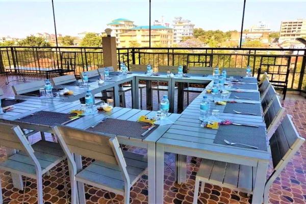 East Point Hotel (Moshi)